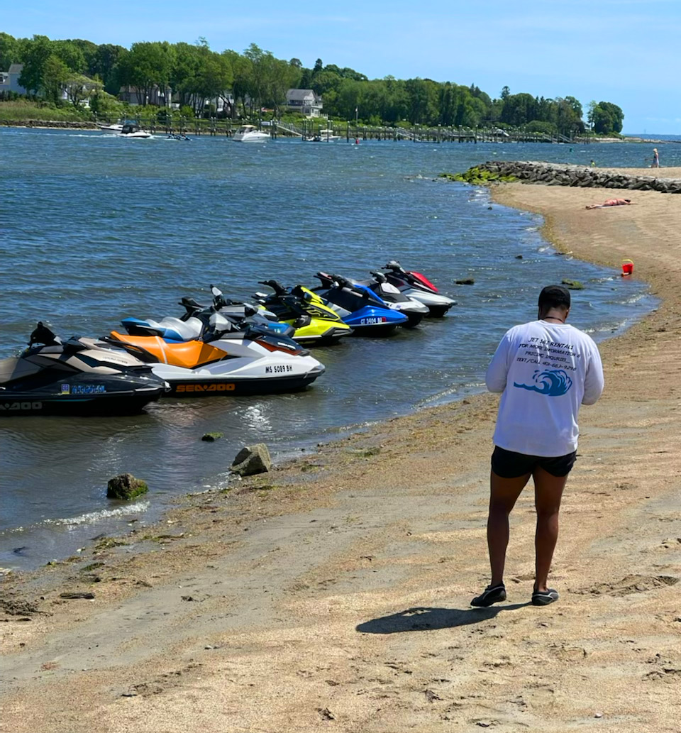 andy-semedos-in-front-of-jetskis